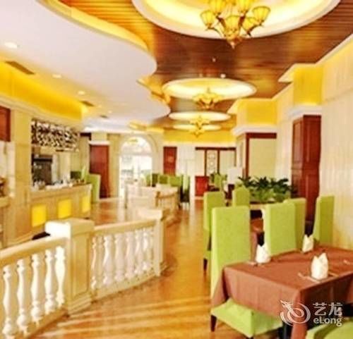 Vienna Hotel Chengdu Exhibition Centre Buitenkant foto